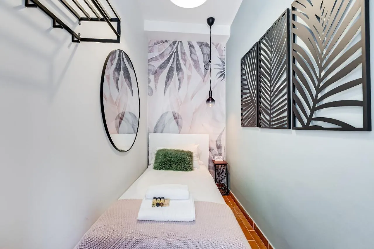 Bbl - Trevi 2Bdr Apartment Rome Italy