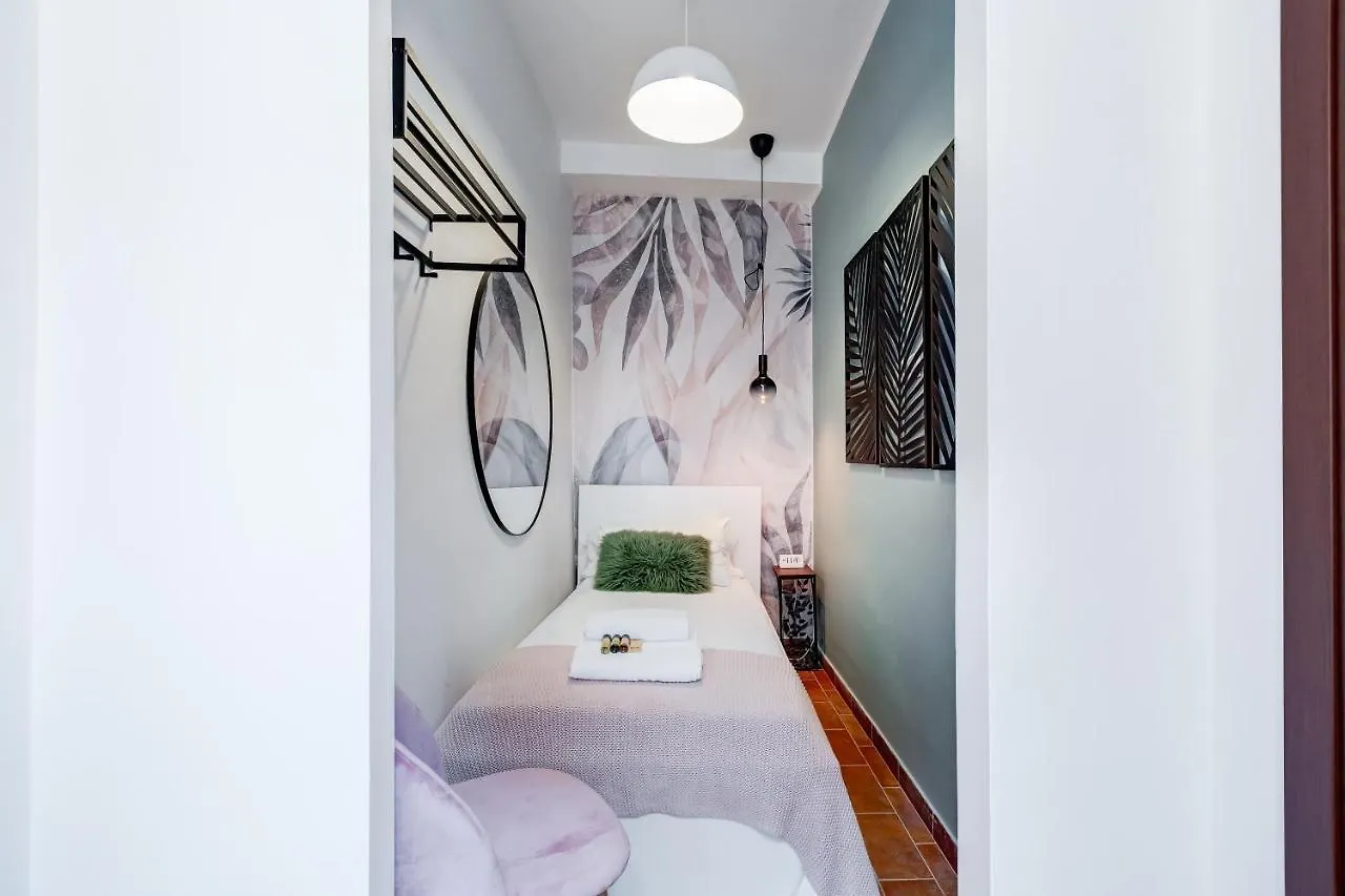 Bbl - Trevi 2Bdr Apartment Rome