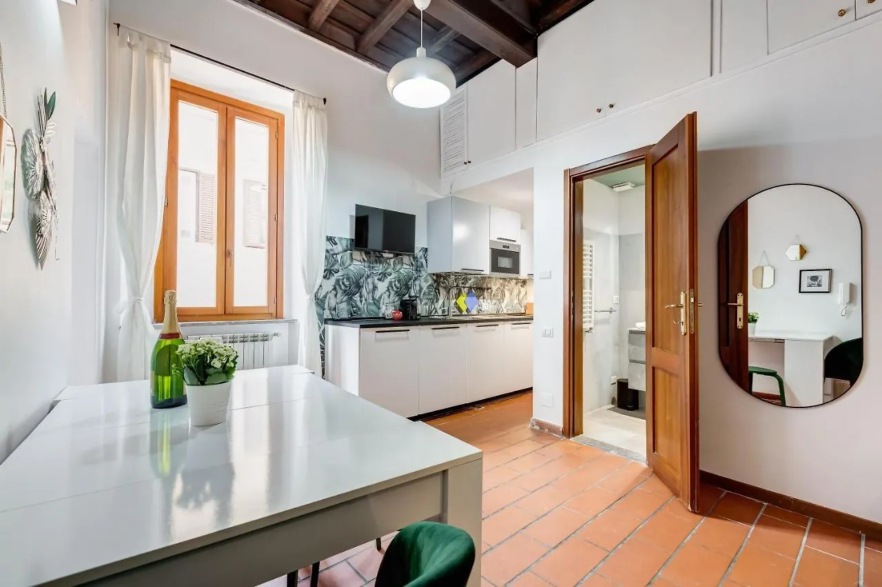 Bbl - Trevi 2Bdr Apartment Rome
